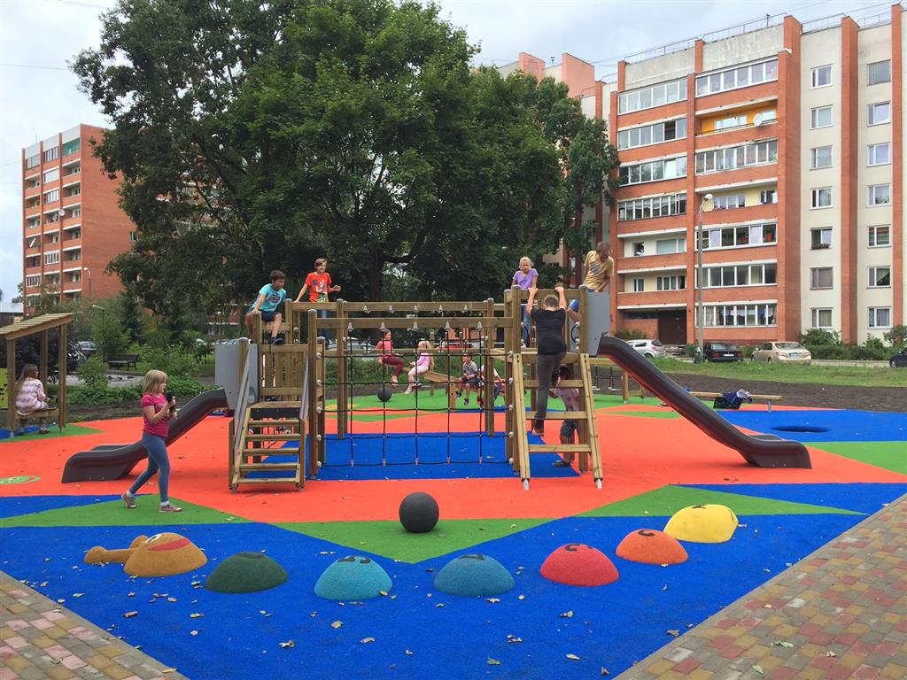 Fixman rotaļu laukums Čiekurkalnā, Rīgā